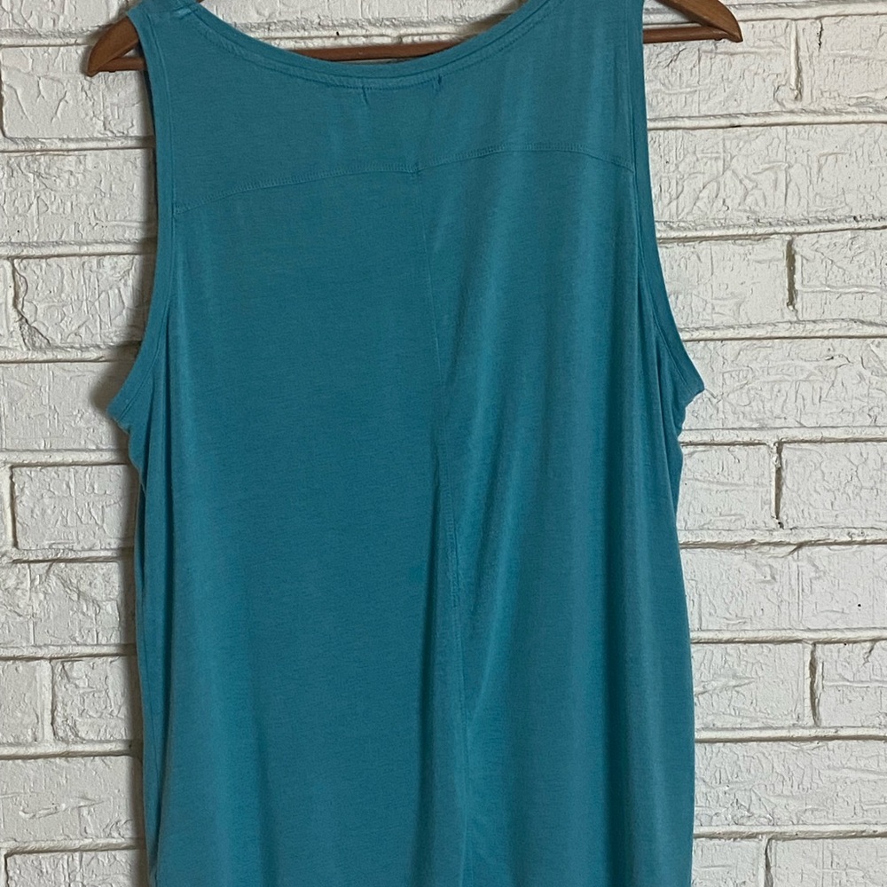 prAna Women's River Rock Blue Foundation Scoop Neck Tank - Picture 5 of 5